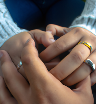 Comprometiéndose con el Amor entre un Hombre Capricornio y una Mujer Sagitario