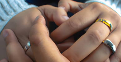 Comprometiéndose con el Amor entre un Hombre Capricornio y una Mujer Sagitario